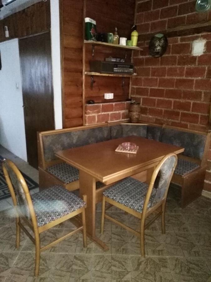 Ribarska Vila Donje Lohovo Luaran gambar