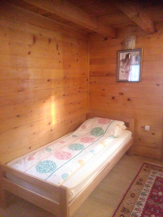 Ribarska Vila Donje Lohovo Luaran gambar